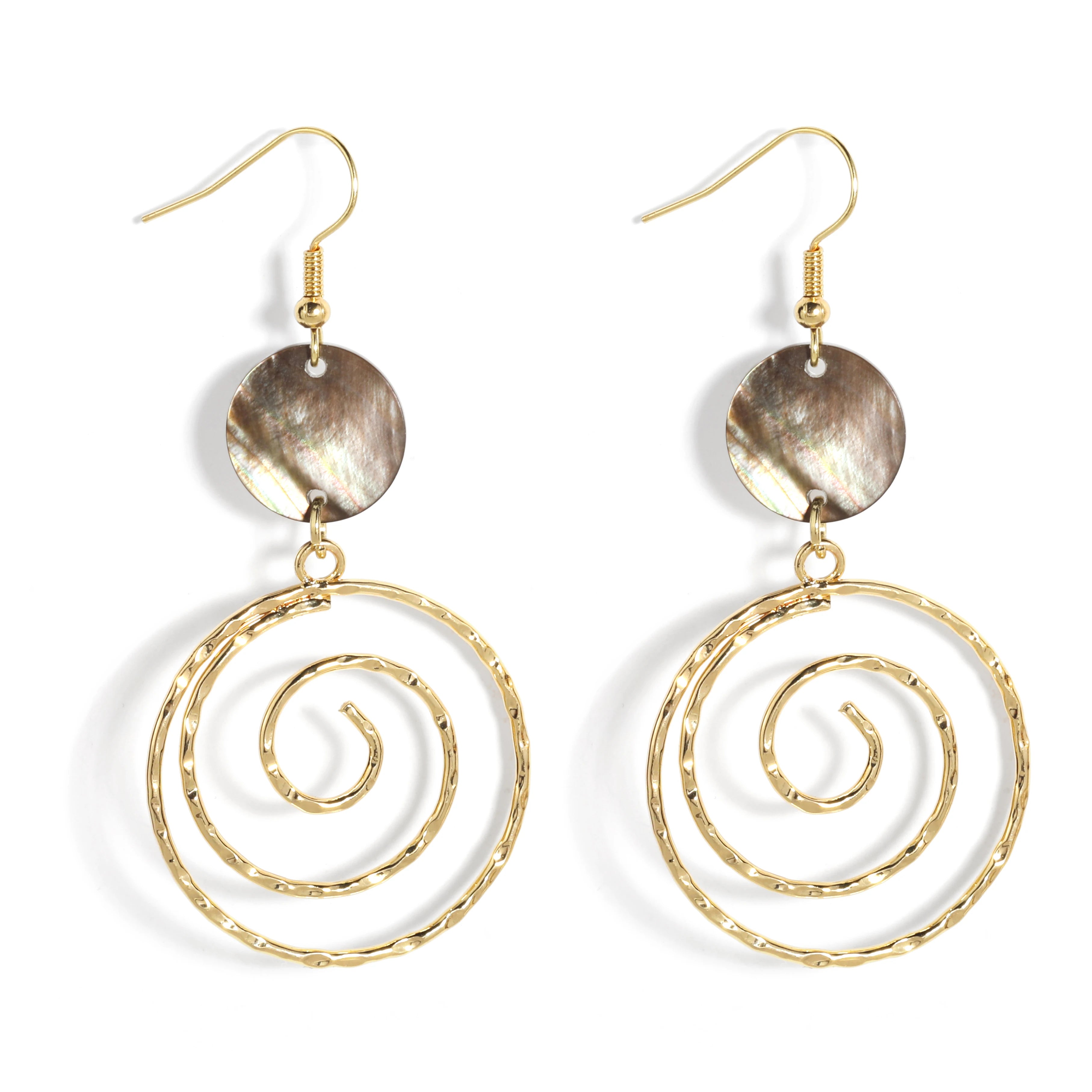 2026 New Arrivals 14k Gold Plated Hawaiian Natural Shell Earrings Fashion Round Pendant Dangle Costume Earring Women Jewelry