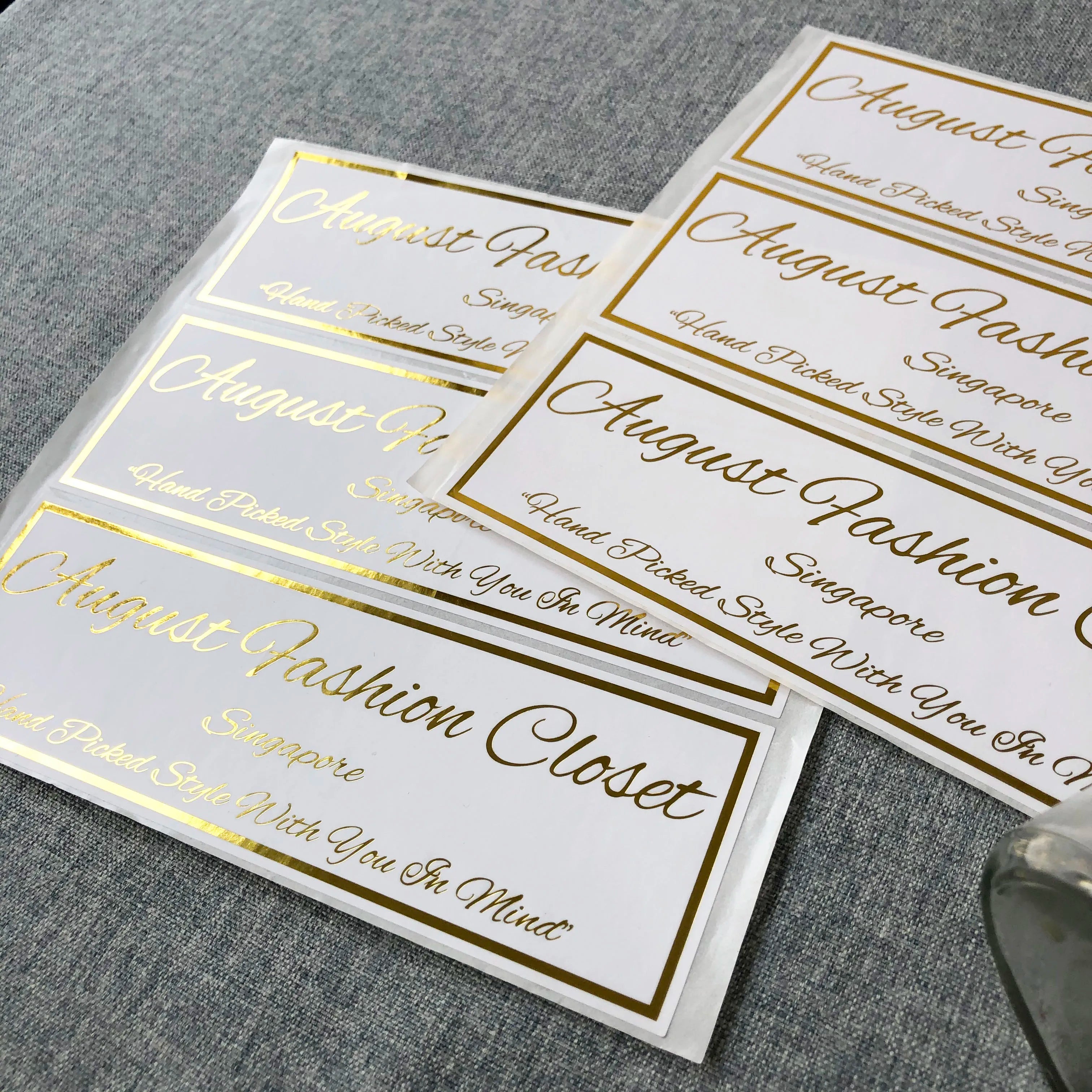 Luxury Custom Printing Self Adhesive Waterproof Clear Transparent Label Gold Foil Stickers