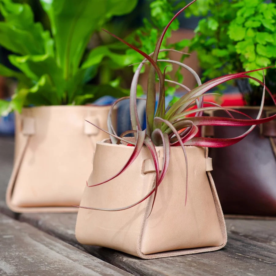 Large Leather Pot Holder Flowers Bouquet Basket Indoor Outdoor PU Leather Planter Pot Cover Garden Accessories Flower Pot Holder