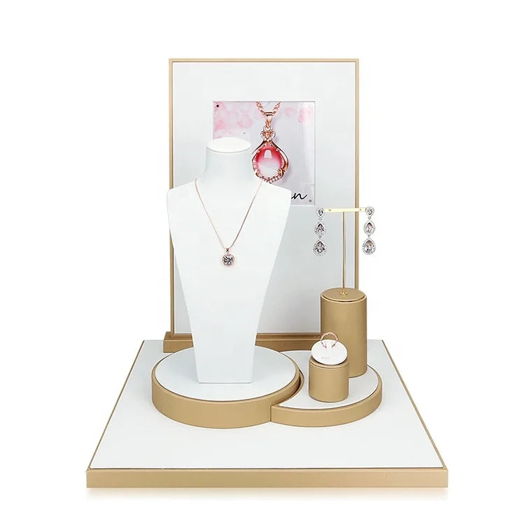 Factory Direct Supply Jewelry Display Stand With Logo Rustic Customized Luxury Jewelry Ring Necklace Bracelet Holder Display Tra