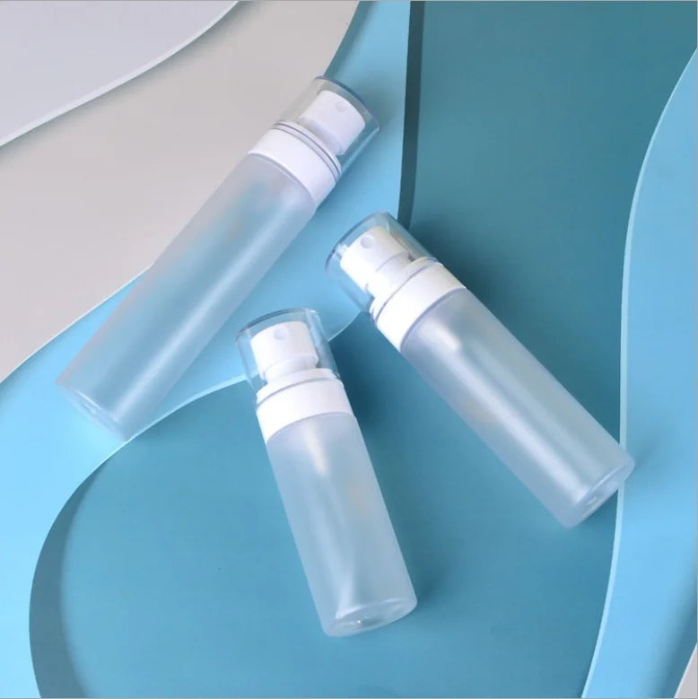 Set of Frosted 30ml 60ml 80ml 100ml 120ml Plastic PET Bottles for Travel Kit Spray Lotion Cosmetics Package for Face Cream