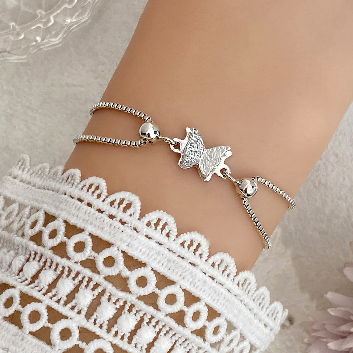 Trendy Frosted Butterfly Bracelet for Women Jewelry Wholesale