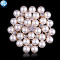 Wholesale Round Rose Gold Metal White Pearl Brooches Women Rhinestone Brooch Pins