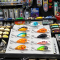 Small Mino 4.5cm/4g Floating Rock Noise Small Fat Lure Bait for Freshwater Fishing in River Lake Stream