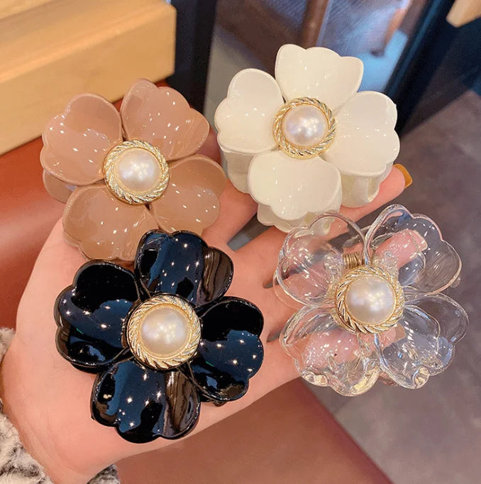 Wholesale Korean Large Flower Plastic Hair Claw Clips Catch Temperament Acetate  Hair Accessories Clips for Girl Thick Hair