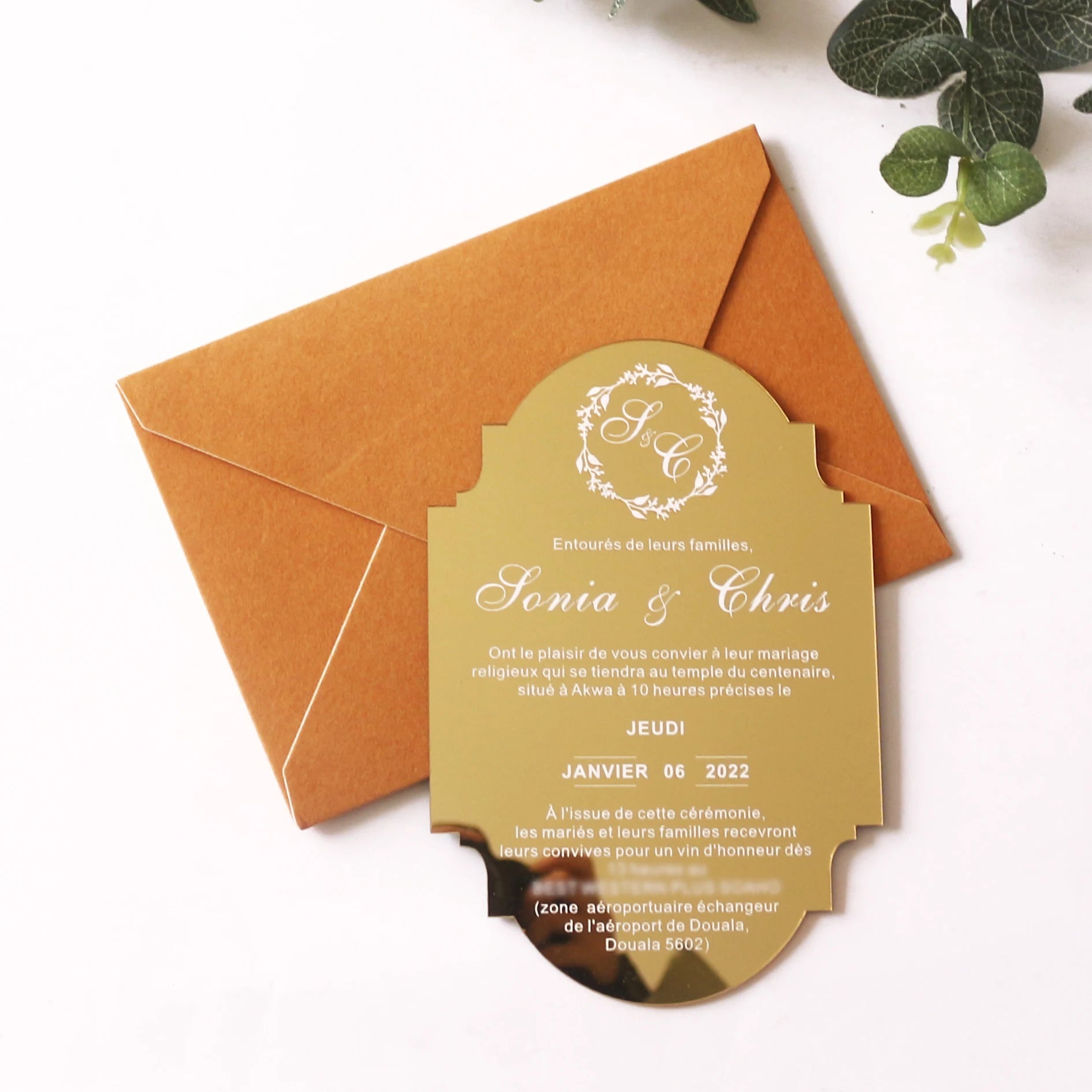 Rose Gold Acrylic Wedding Invitation Design with Luxurious Velvet Envelopes for Opening Ceremony and Details
