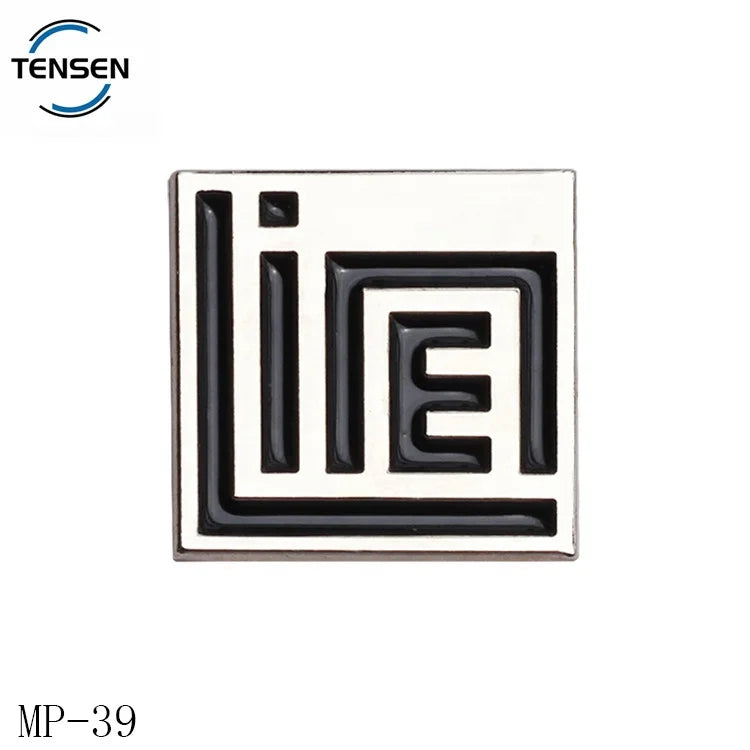 Custom Luxury Perfume Metal Labels Square Shape Wine Bottle Sticker Plate Zinc Alloy Machine Metal Enamel Name Glass Tags