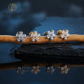 Right Grand ASTM F136 Titanium 16G Flower CZ Labret Medusa Monroe Piercing Helix Cartilage Conch Tragus Lobe Stud Earring