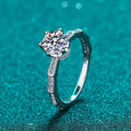 Silver 925 Original Platinum Plated 2 Carat Brilliant Cut Sparkling D Color Moissanite Ring New Popular Gemstone Wedding Rings