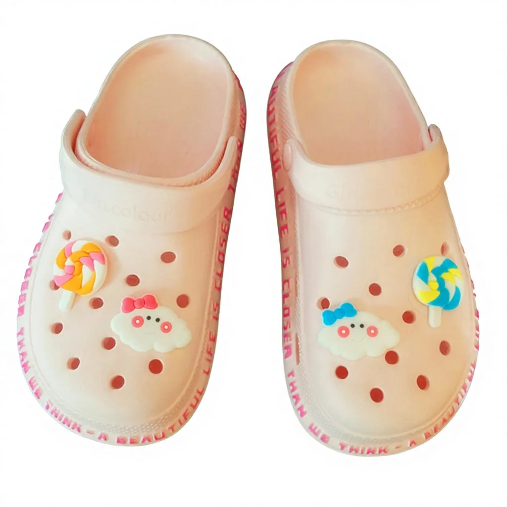 New Arrival Custom PVC Shoe Buckle Cartoon Design Lady's Shoe Accessories Plastic Patches with New Design