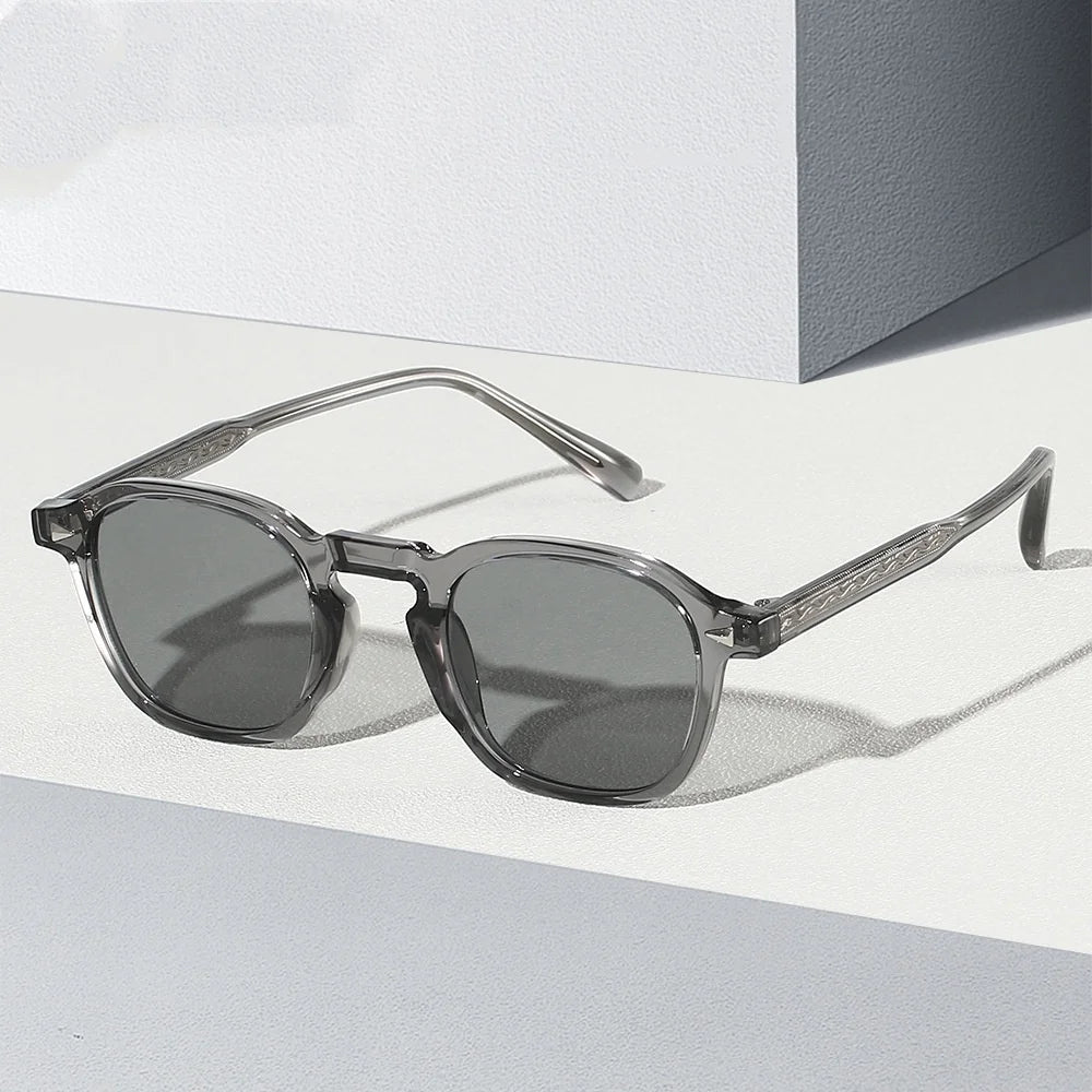 Newest TR90 Frame Fashion Sunglasses with Pin Temple Design UV400 Protection Retro Customizable Sunglasses for Wholesale