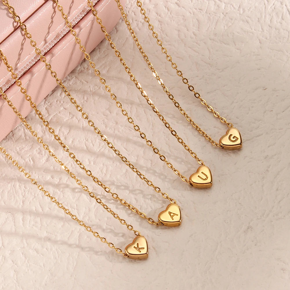 Gold Plated Jewelry A-Z 26 Alphabet Necklaces Stainless Steel Initials Letter Heart Shaped Pendant Necklace Women Christmas Gift