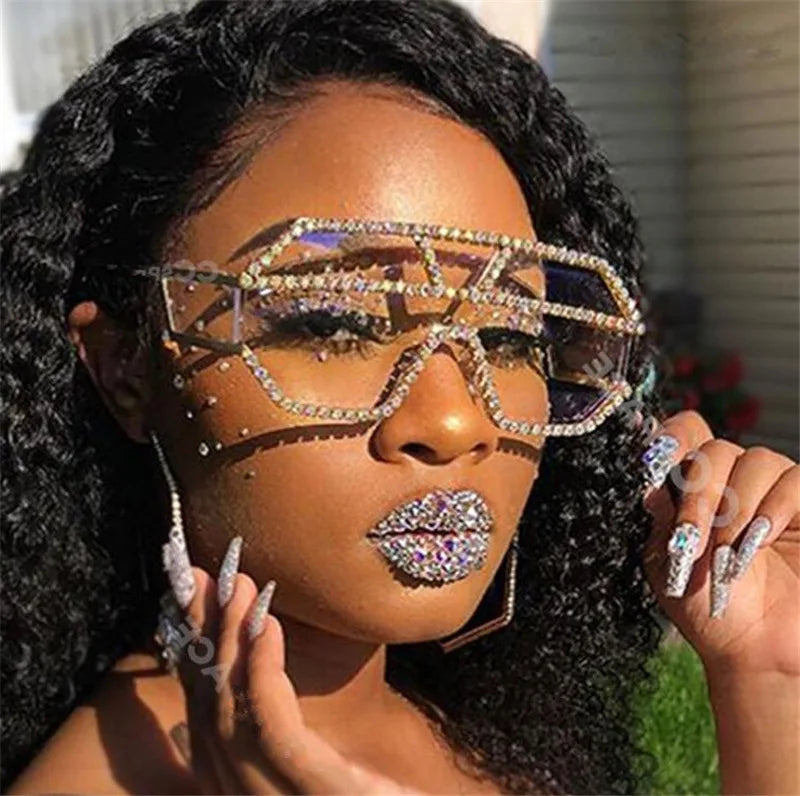 YTSKD1639 2021 Wholesale Oversized Metal Sunglasses for Women Diamond Rhinestone Bling Frame Tac Lenses China Eyewear