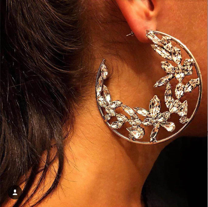 Vintage Round Colorful Crystals Dangle Drop Earrings Metal Hollowed-Out Pendant Jewelry Accessories for Women Wholesale