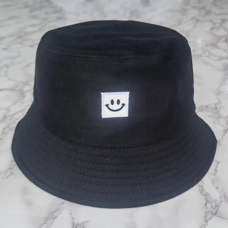 New Arrival Smile Logo Premium Casual Unisex Wholesale Bucket Hat for Women and Girl Christmas Hat