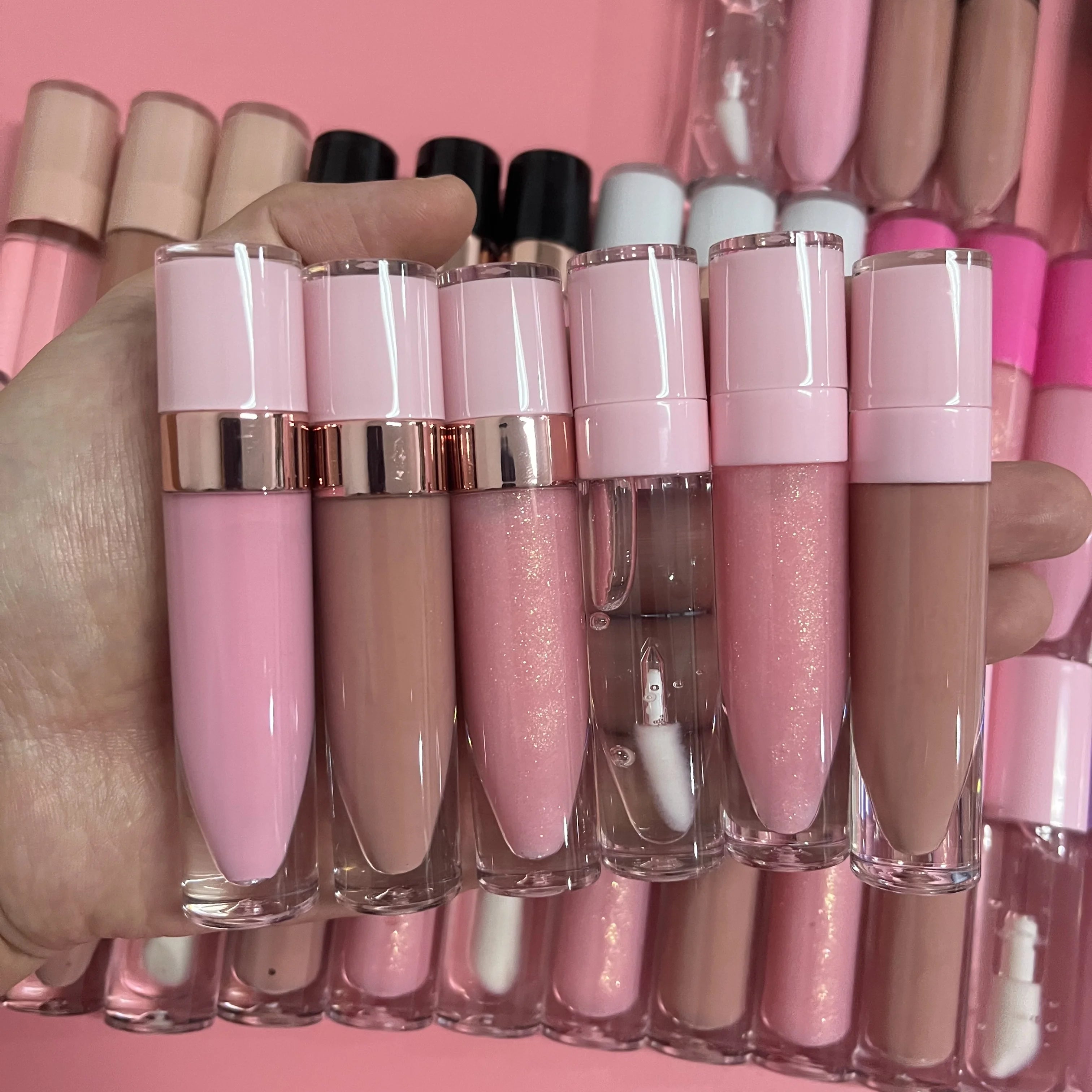 Custom Vegan Herbal Mineral Lip Gloss Waterproof Sunscreen Regular Size Glossy Makeup Packaging with MSDS Certification