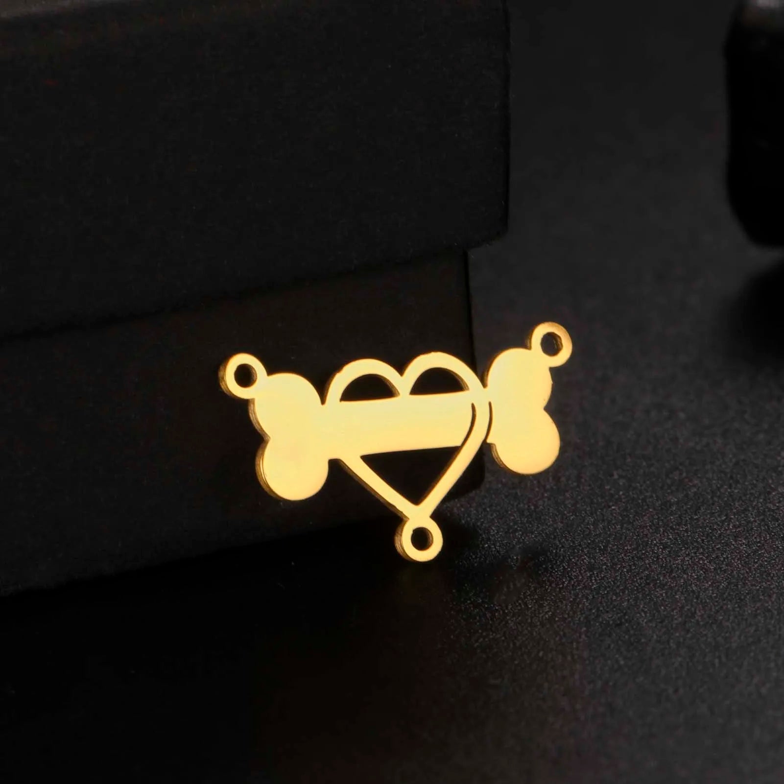 Stainless Steel Heart Bone Charm Hollow Heart Pet Dog Bone Pendant Jewelry Accessories for Necklace Bracelet
