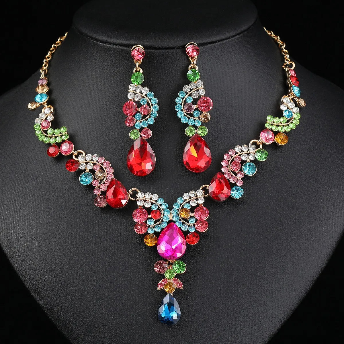 Exquisite Necklace Earrings Three-piece Set Full of Diamond High-grade Bride Retro Fashion Jewelry Set Manufacturers