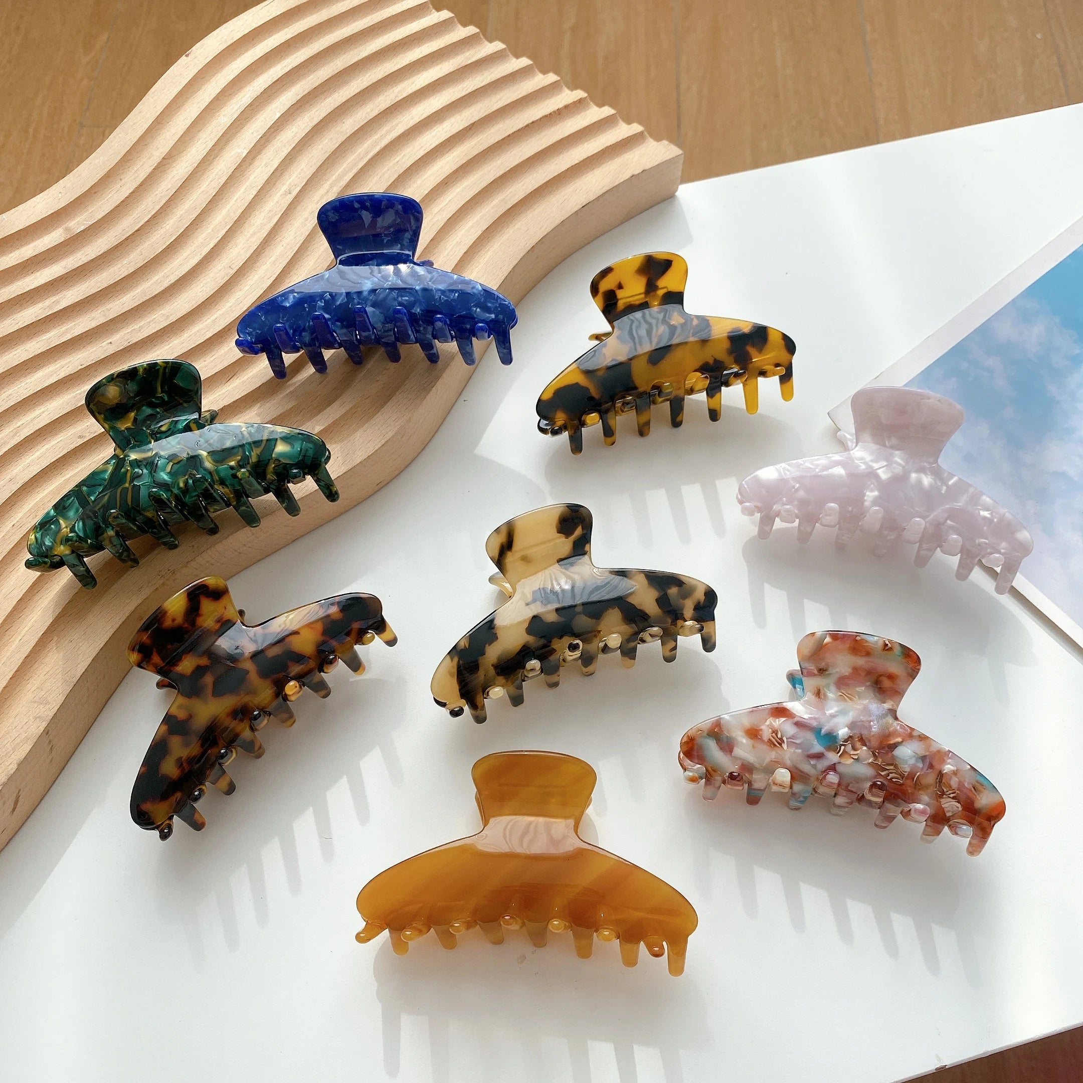 DOWELL Wholesale Trendy New Arrival Korean Women Hair Clips Cellulose Acetate Large Hair Claws