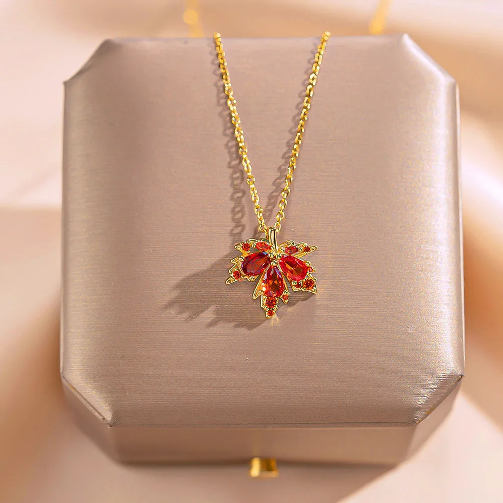Fashion Romantic Acacia Cute Red Maple Leaf Necklace Korean Girly Temperament Versatile Green Clavicle Chain Gift