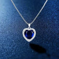 Wholesale Romantic Movie-Inspired Silver Blue Heart Necklace New Fantasy Design Crystal Red Titanic Pandint Fashionable Party