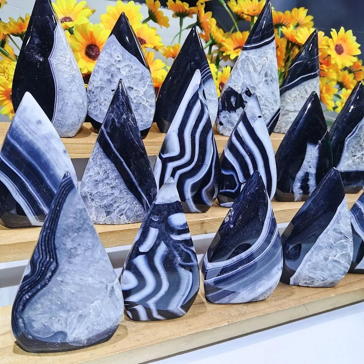 Wholesale Healing Stone Flame Crystals Crafts Black Sardonyx Torch for Decoration
