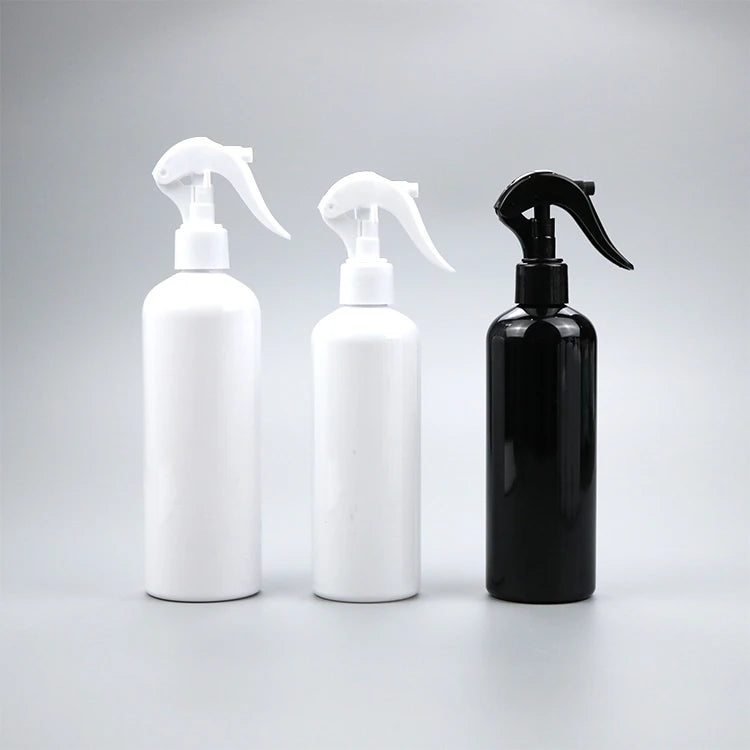Wholesale PET Plastic Black White 200 250 300 ml 200ml 250ml 300ml Trigger Spray Mist Bottles for Hair Cleaner