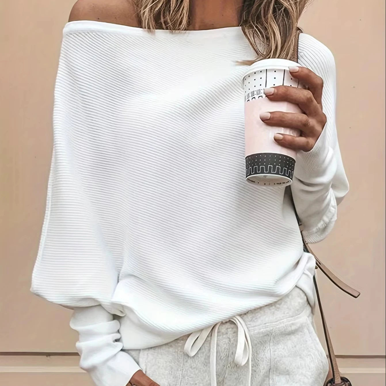 Autumn Women's Casual Knitwear Sweater Loose Sexy Pullover for Ladies for Winter Season