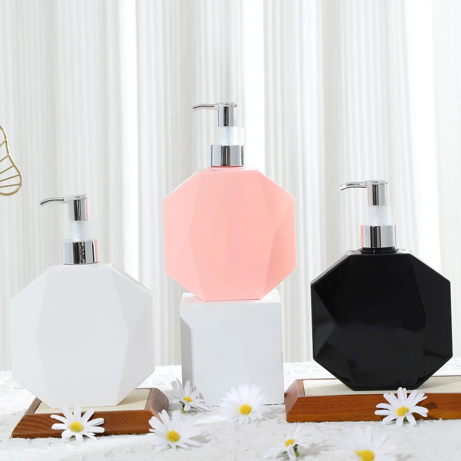 Cosmetics Packaging Containers 300ml Empty Packaging  Plastic Shampoo Bottle for Lotion