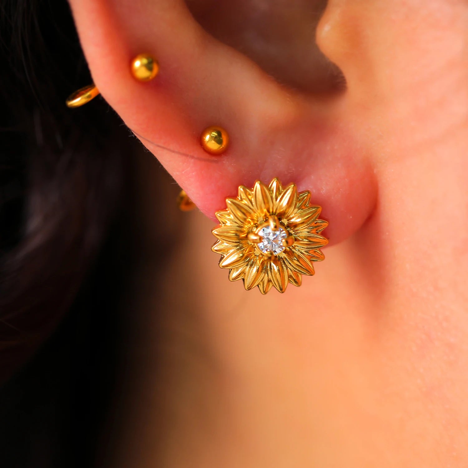VIANRLA Stainless Steel Follower CZ Anti Tarnish  Earrings No Fading Prevent Oxidation Prevent Allergies Simple Earring