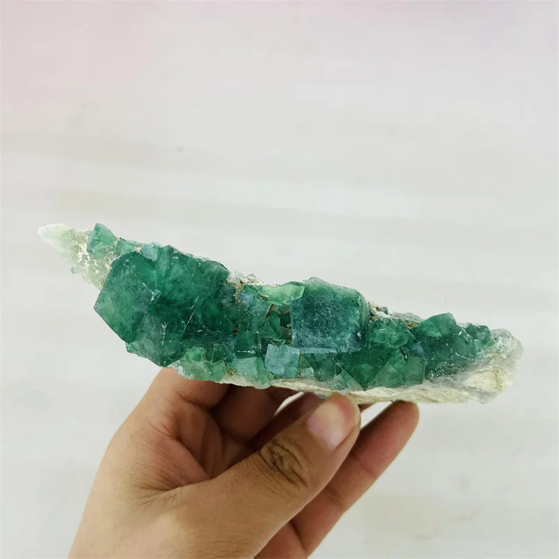 Green Fluorite Rough Stone Natural Crystal Raw Stone Green Fluorite Specimen  for Decoration