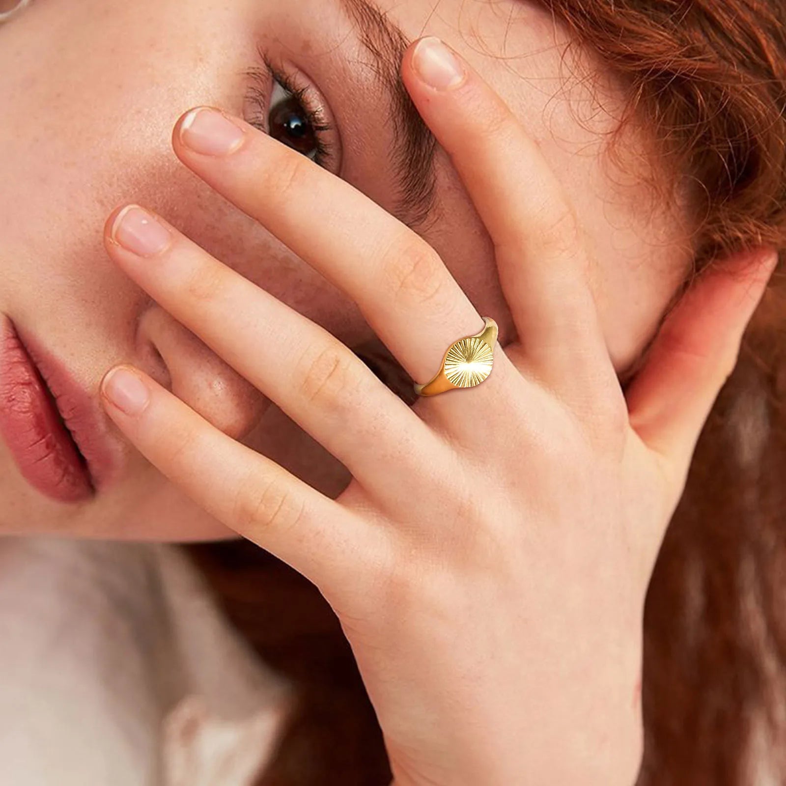 Couple Love Signet Finger Ring Fashion Stainless Steel Jewelry with Gold Plating Dainty Knuckle & Cute Star for Women