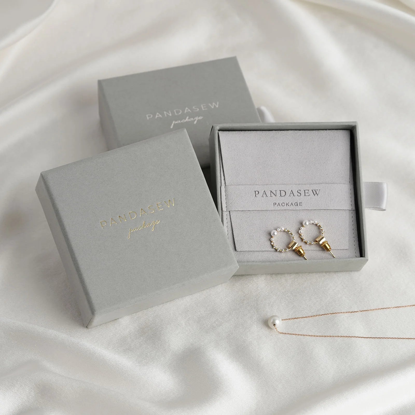 PandaSew Luxury Custom logo Printed Paper Packaging Jewelry Box & Microfiber Jewelry Pouch
