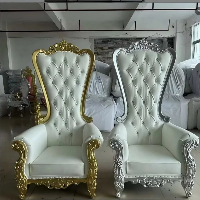 New Good Gold Decoration With PU Leather Cover Solid Wood Material High Back Princess King Lobby Chair Color Can Be Customized