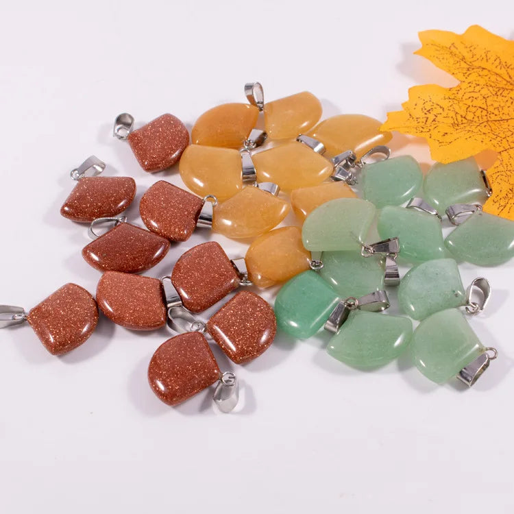 Huiying Beautiful antique fashion style healing crystal stones sector pendant for new arrival jewelry