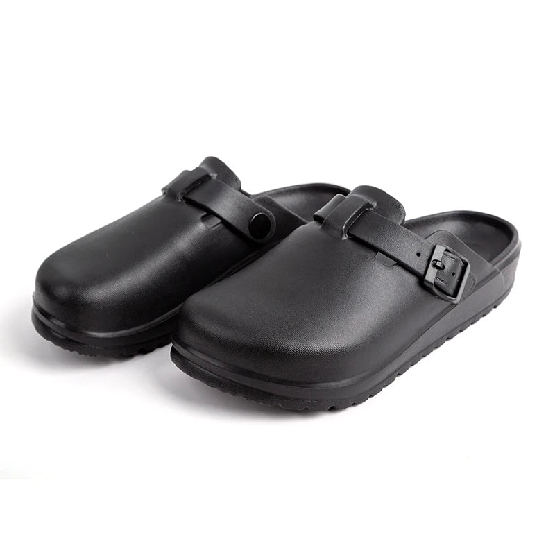 2024 New Design Breathable Lightweight Men's Unisex Summer Sandals EVA Comfortable Garden Clogs Anti-Odor
