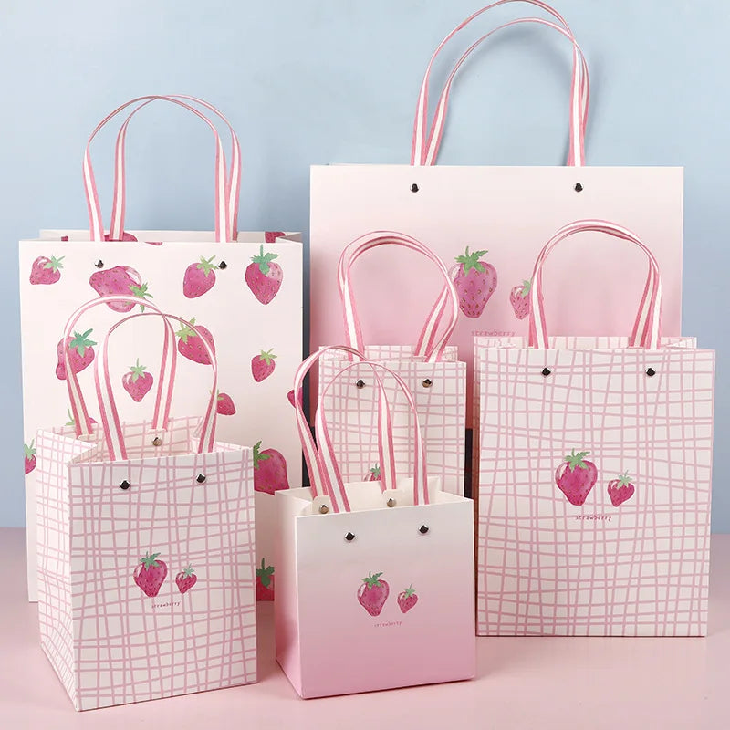 Multi-sizes & Design in Warehouse Original Cute Girl Heart Strawberry Gift Paper Bag Pink Rivet Tote Bag with Handles