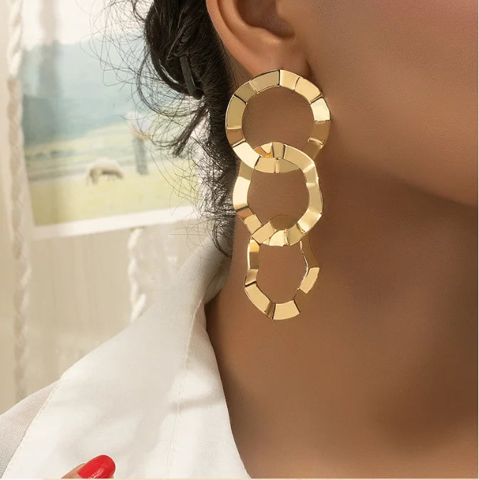 Punk Long Big Circle Drop Earrings for Women Hiphop Statement Large Drop Earrings Fashion 2024 Earring Jewelry Gift