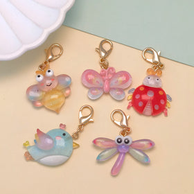 Summer Themed Keychains Lovely Birds Butterfly Ladybug Bee Dragonfly Key Chains Keyring for Backbag Decor