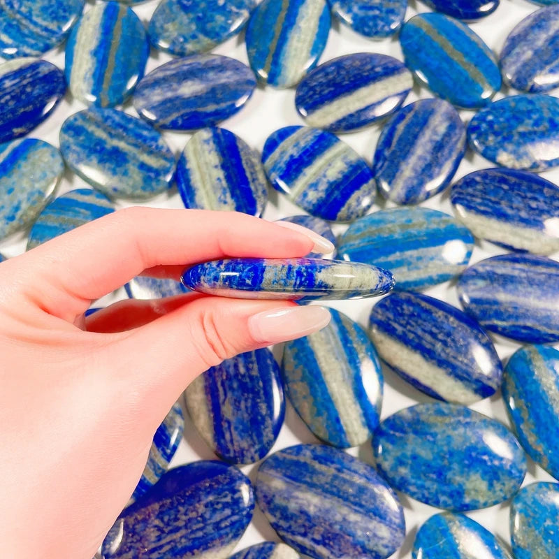 Hongzhuo Wholesale Bulk Variety Natural Lapis Lazuli Healing Stones Crystals Polished for Gift and Home Decoration