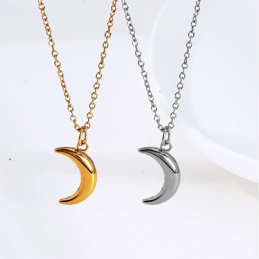 Boho Dainty Crescent Moon Necklace Gold Plated Small Cute Double Horn Pendant Half Moon Necklace for Women Minimalist Jewelry