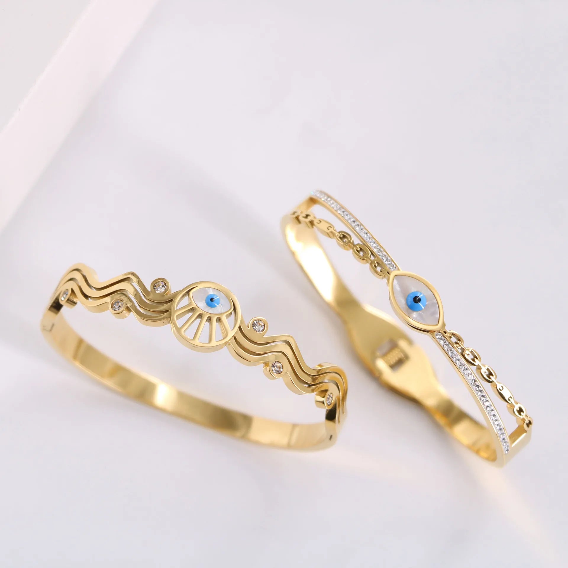 Personality Enameled Blue Eye Bracelet Zircon Wave White Shell Bracelet Bangle Stainless Steel Pvd Plated Gold Bangle for Women