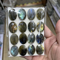New Arrival Shiny Faceted Cut Round Stones Natural Labradorite Strong Blue Flashy 18x25mm Oval Loose Labradorite for Jewelry