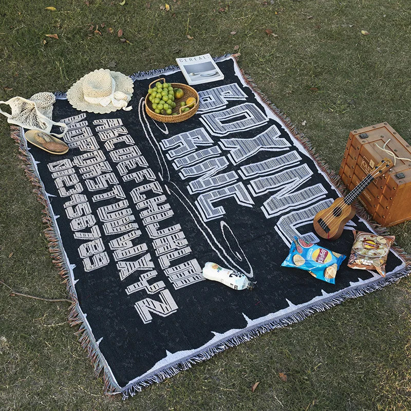 Whole Sale Customization Tapestry Woven Throw Blanket Soft Picnic Blanket