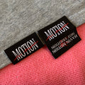 High Definition Custom Hem Label on T-shirt Piploop Fold Woven Hem Tag for Sleeve