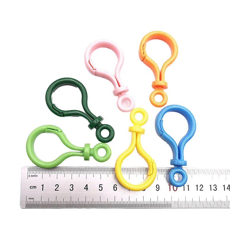 Wholesale Strong Eco-Friendly Durable Colorful Plastic Lamp Shape Buckle Snap Hook Lobster Clasp Handmade Jewelry Special Bag