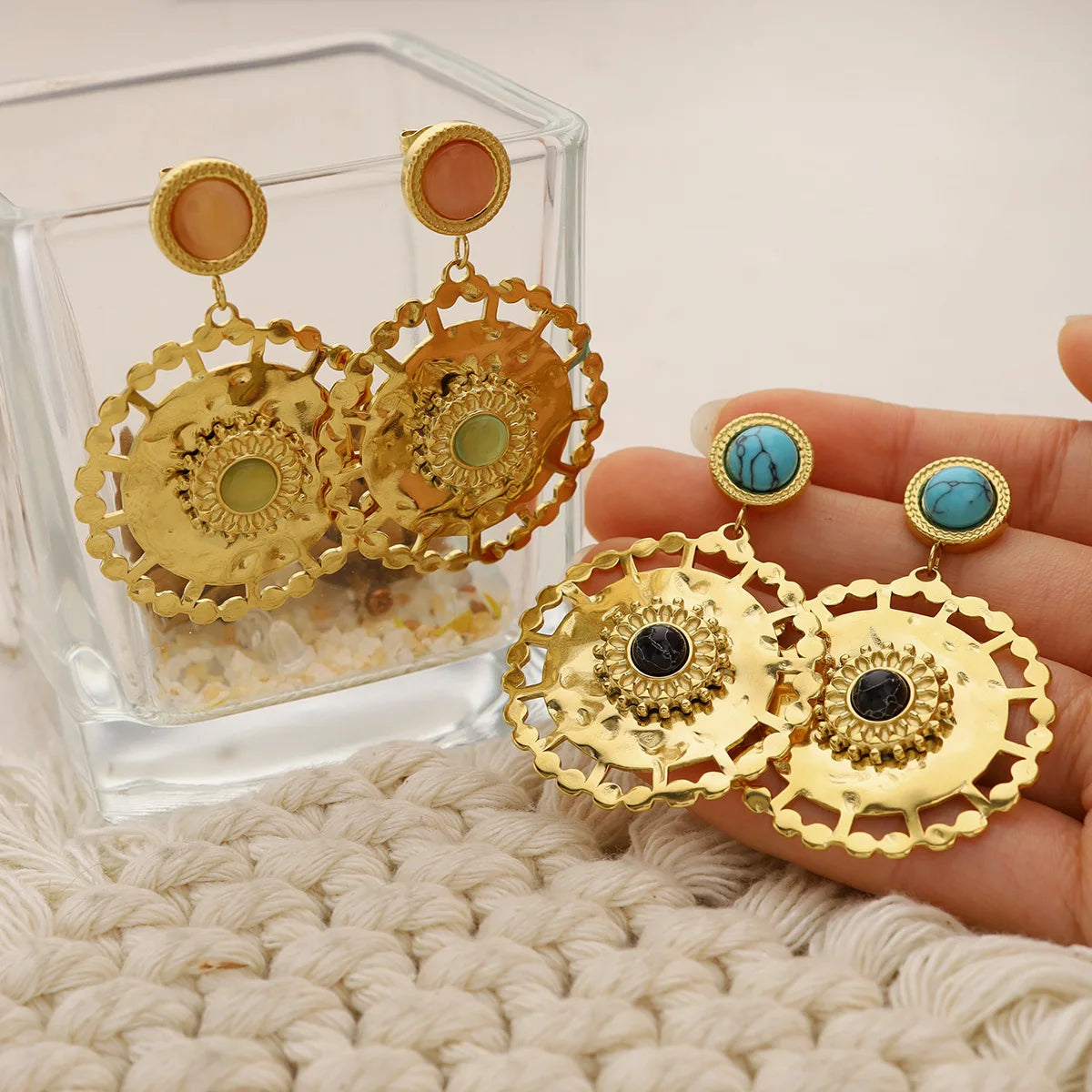 Hot Selling New Natural Stone Flower Earrings for Women Palace Style Stainless Steel 18k Gold Plated Jewelry Earrings