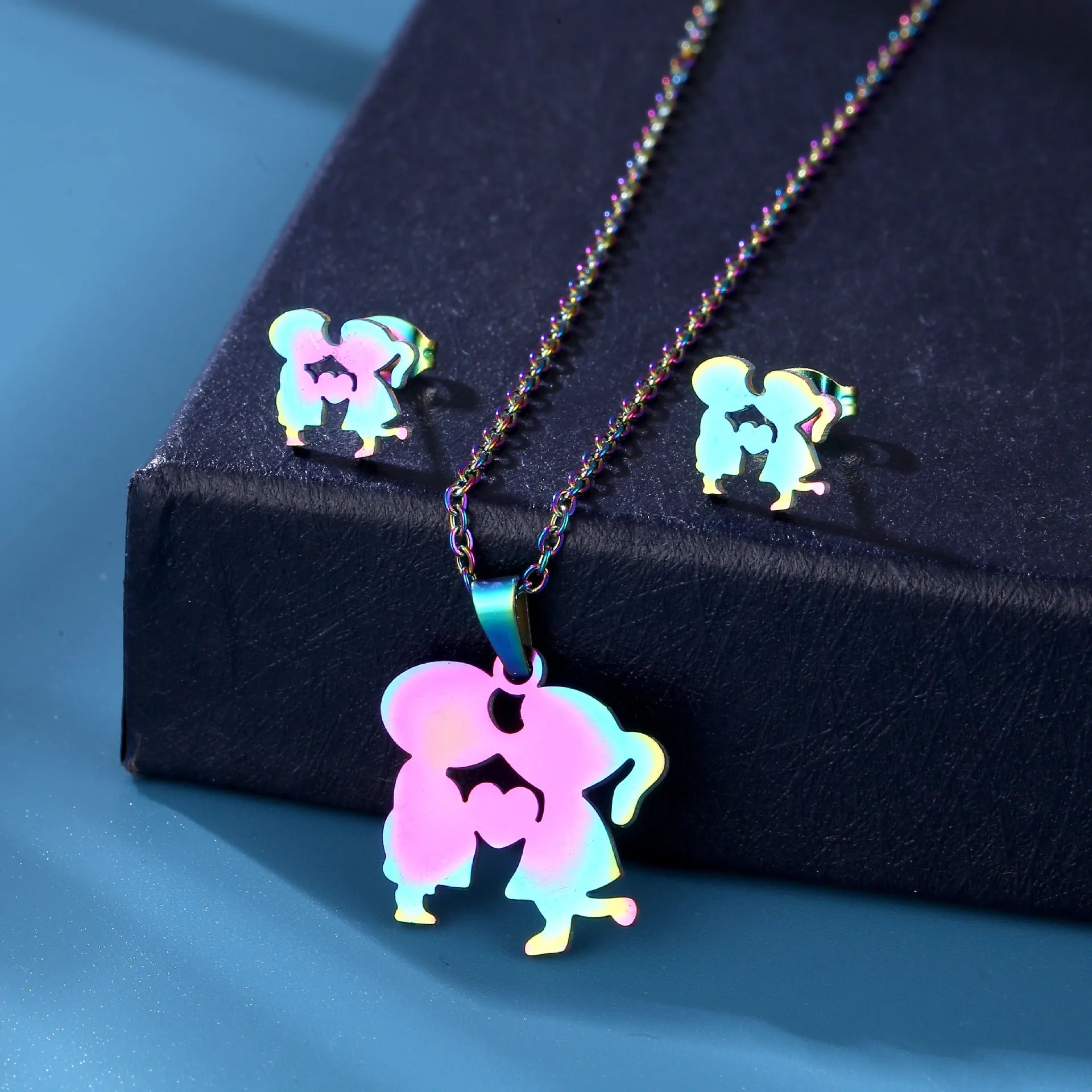 Cheap New Color Couple Necklace Earring Set for Women Fashionable Gift Jewelry Set Stainless Steel Chain Decoration