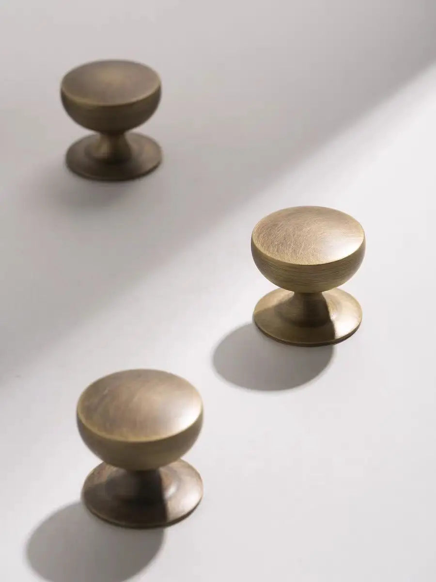 Hot Sale Old Style Solid Antique Brass Drawer Handle Bronze Cabinet Knobs