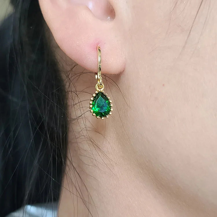 EC1824 Tiny Little CZ Cubic Zirconia Drop Earrings Delicate Jewelry Gold CZ Teardrop Bezel Huggie Earrings for Ladies